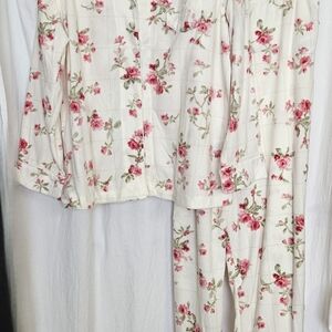 Lauren Ralph Lauren Womens XL Pink & White Rose Pattern Soft Warm Pajamas NWT